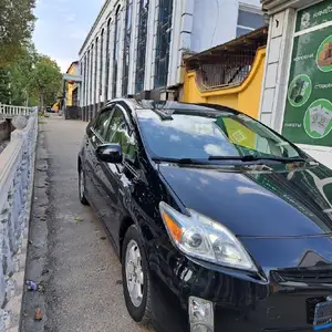 Toyota Prius, 2011