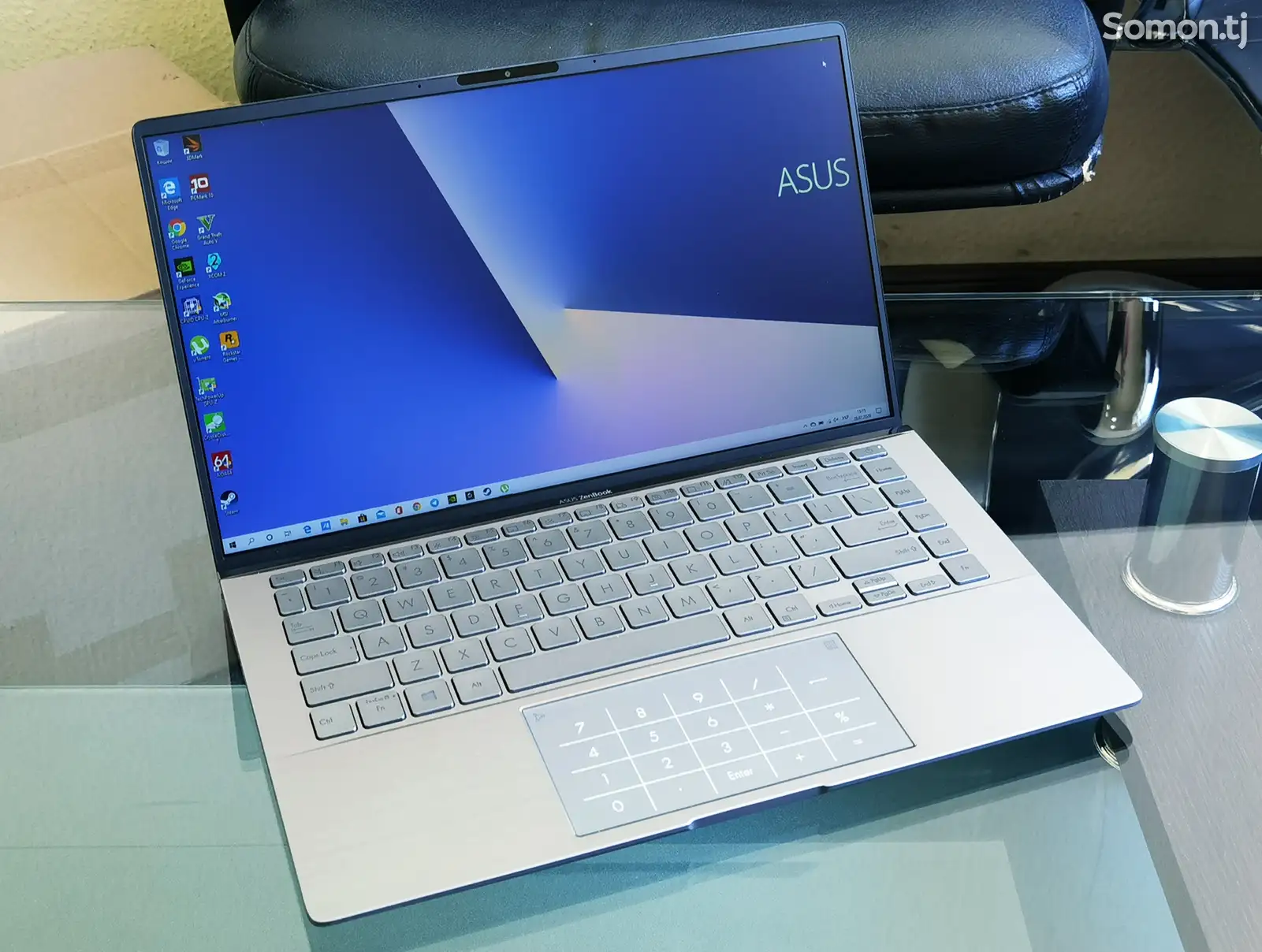 Ноутбук Asus UX433F-1