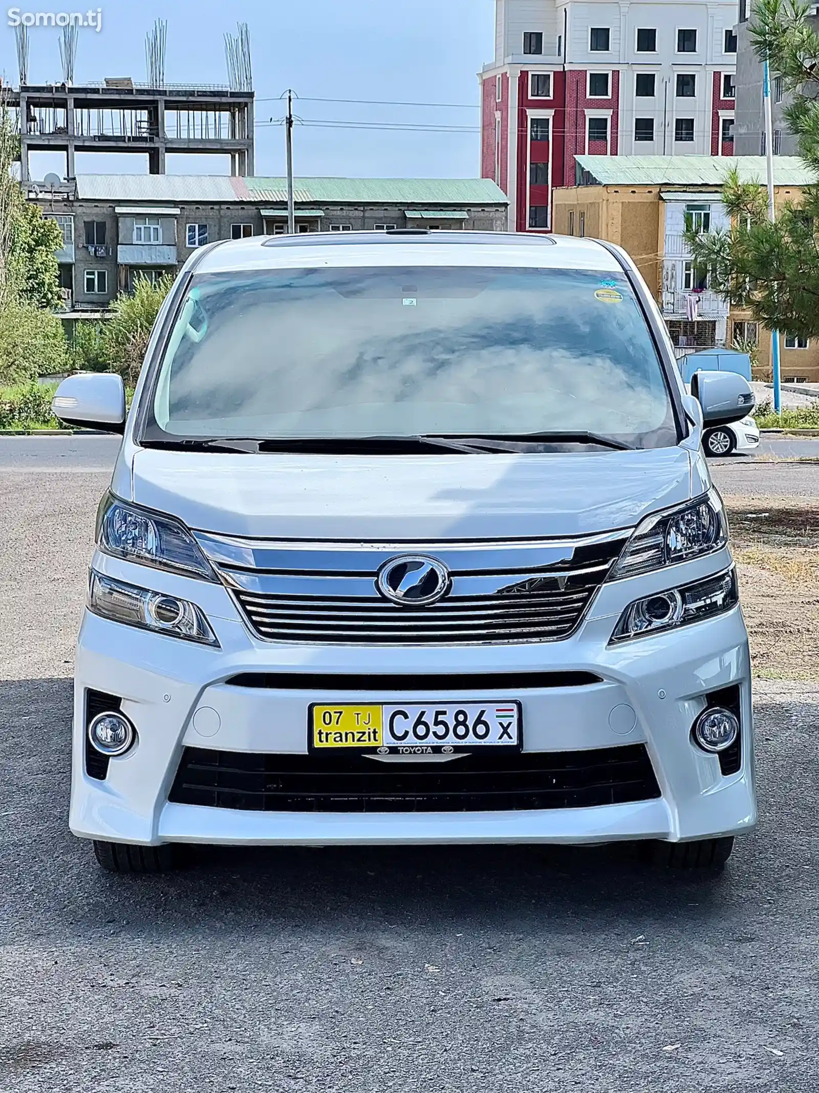 Toyota Vellfire, 2014-2