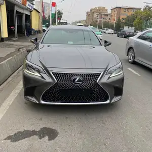 Lexus LS series, 2021