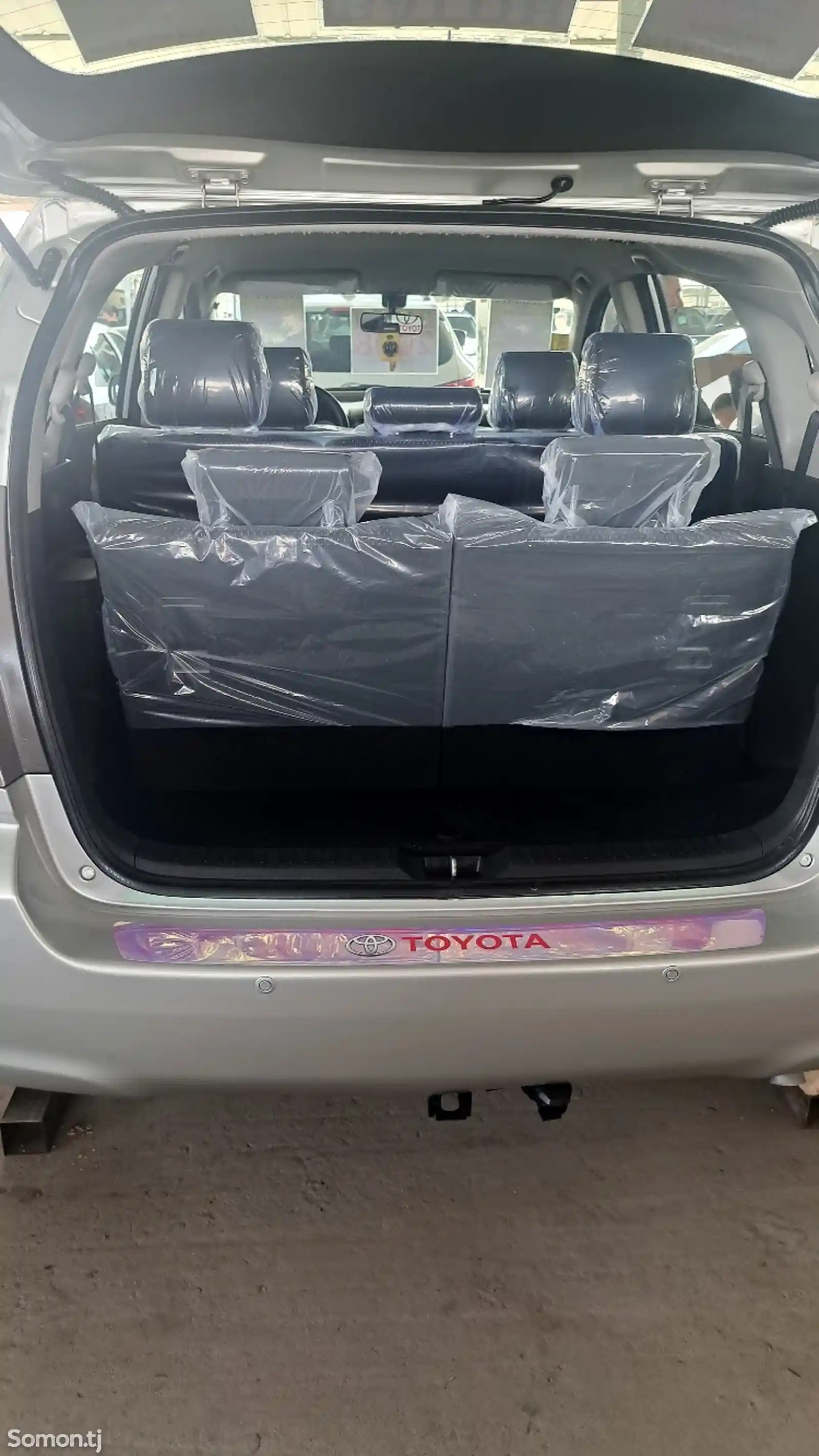 Toyota Corolla Verso, 2008-5