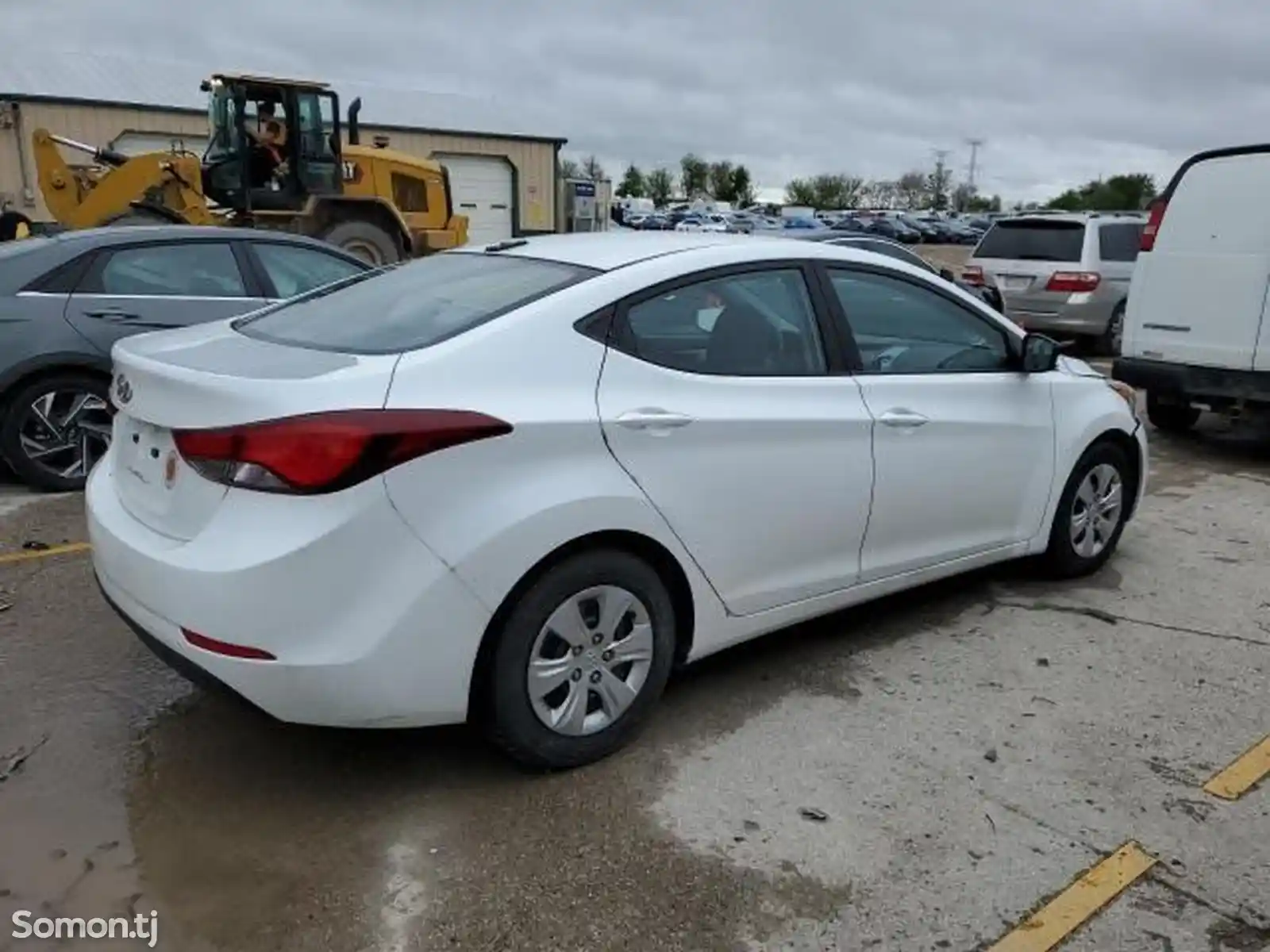 Hyundai Elantra, 2015-4