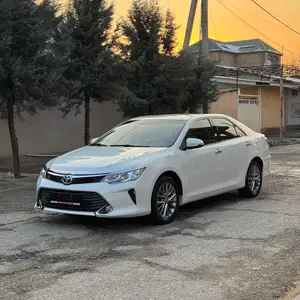 Toyota Camry, 2014