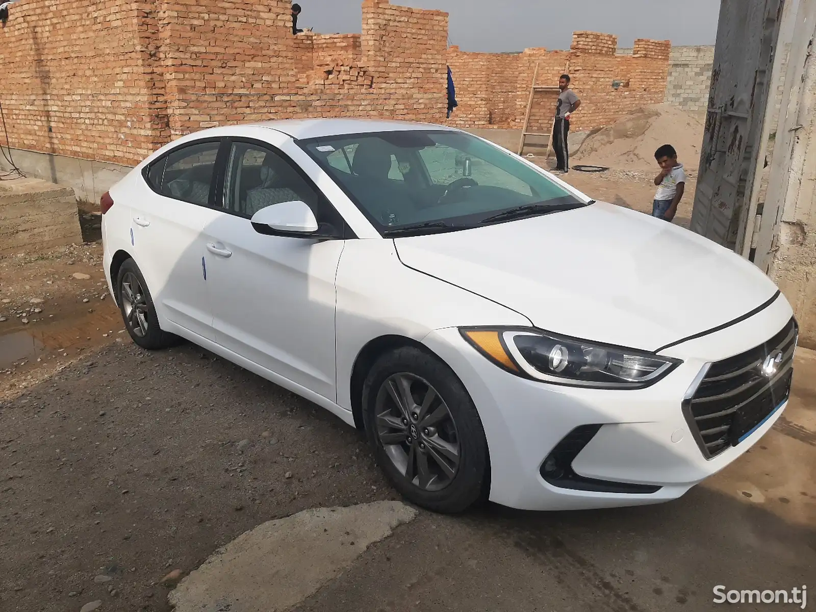 Hyundai Elantra, 2017-3