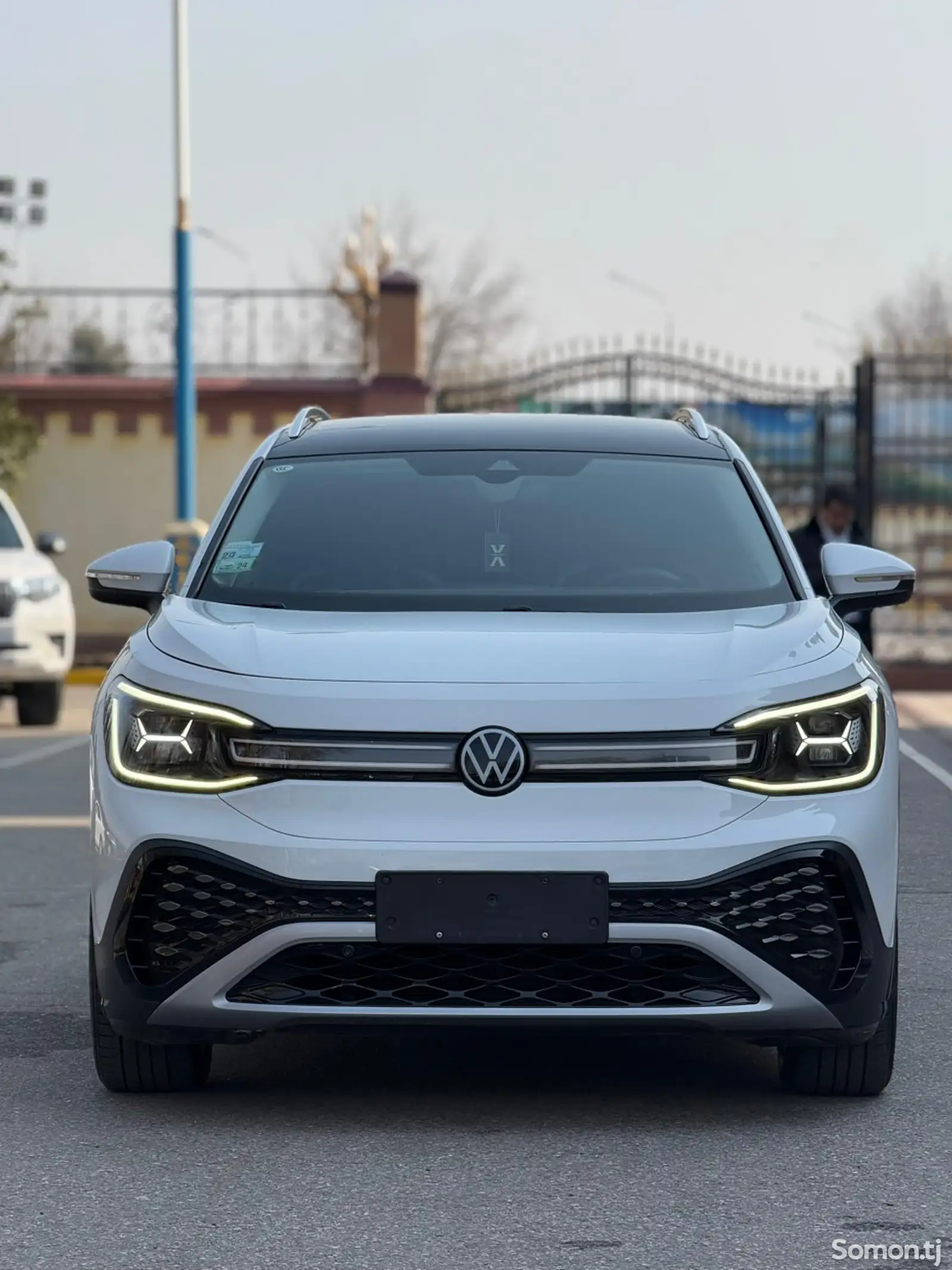 Volkswagen ID.6, 2023-1