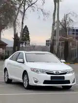 Toyota Camry, 2013-4