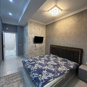 2-комн. квартира, 4 этаж, 75м², Шохмансур