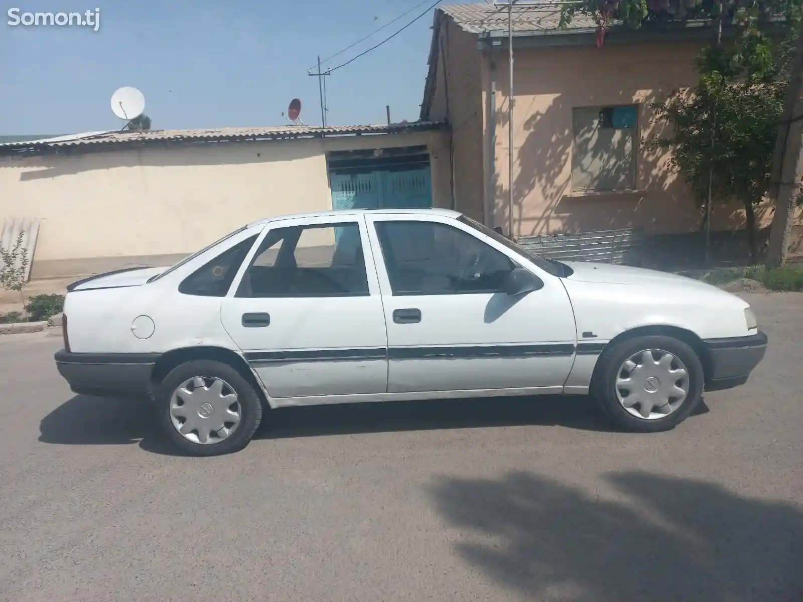 Opel Vectra A, 1992-3