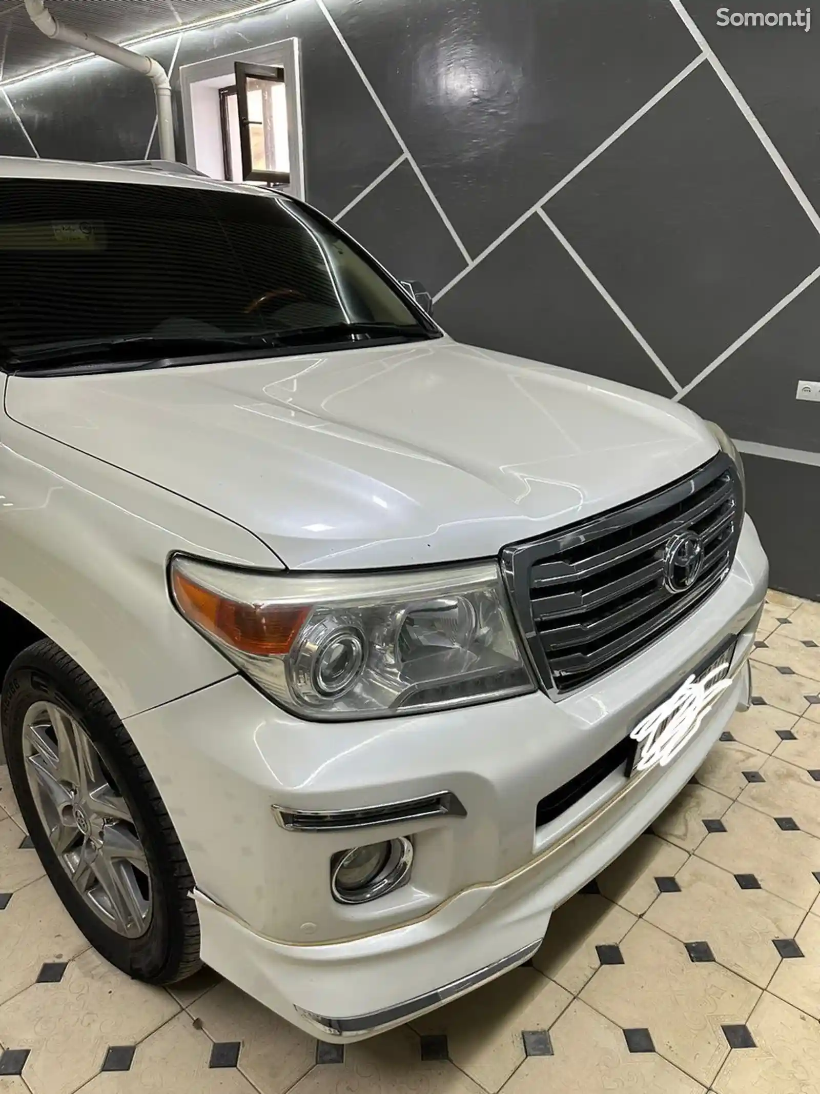 Toyota Land Cruiser, 2013-2