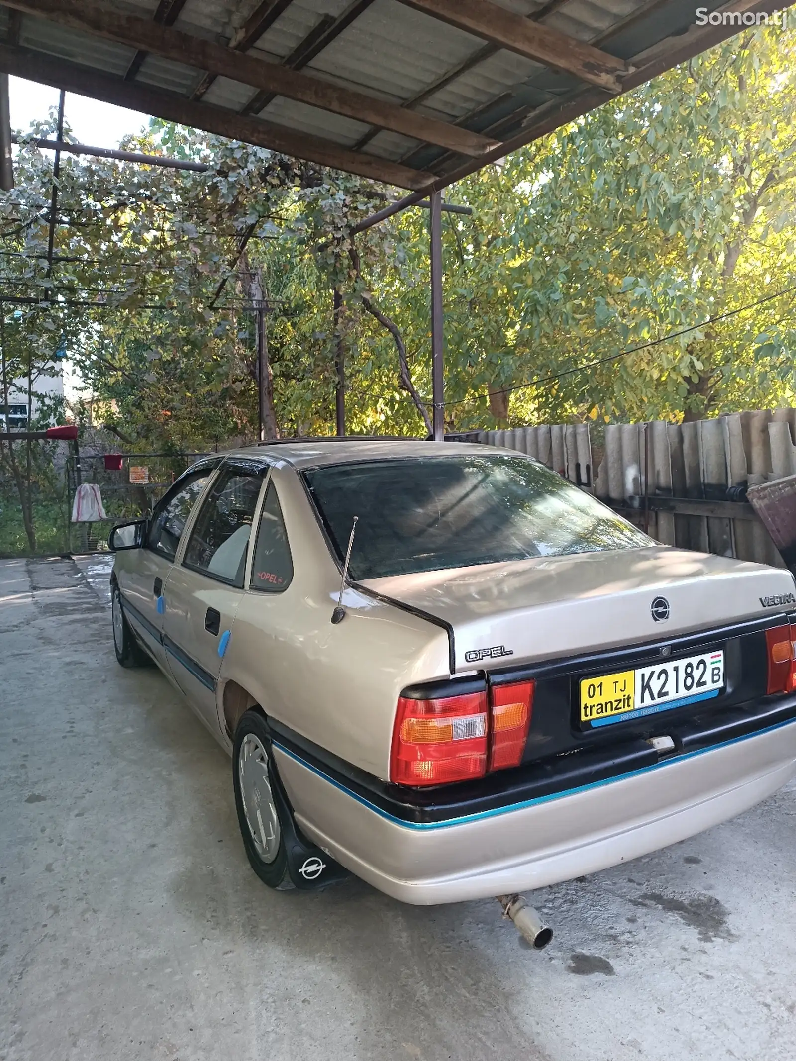 Opel Vectra A, 1992-1