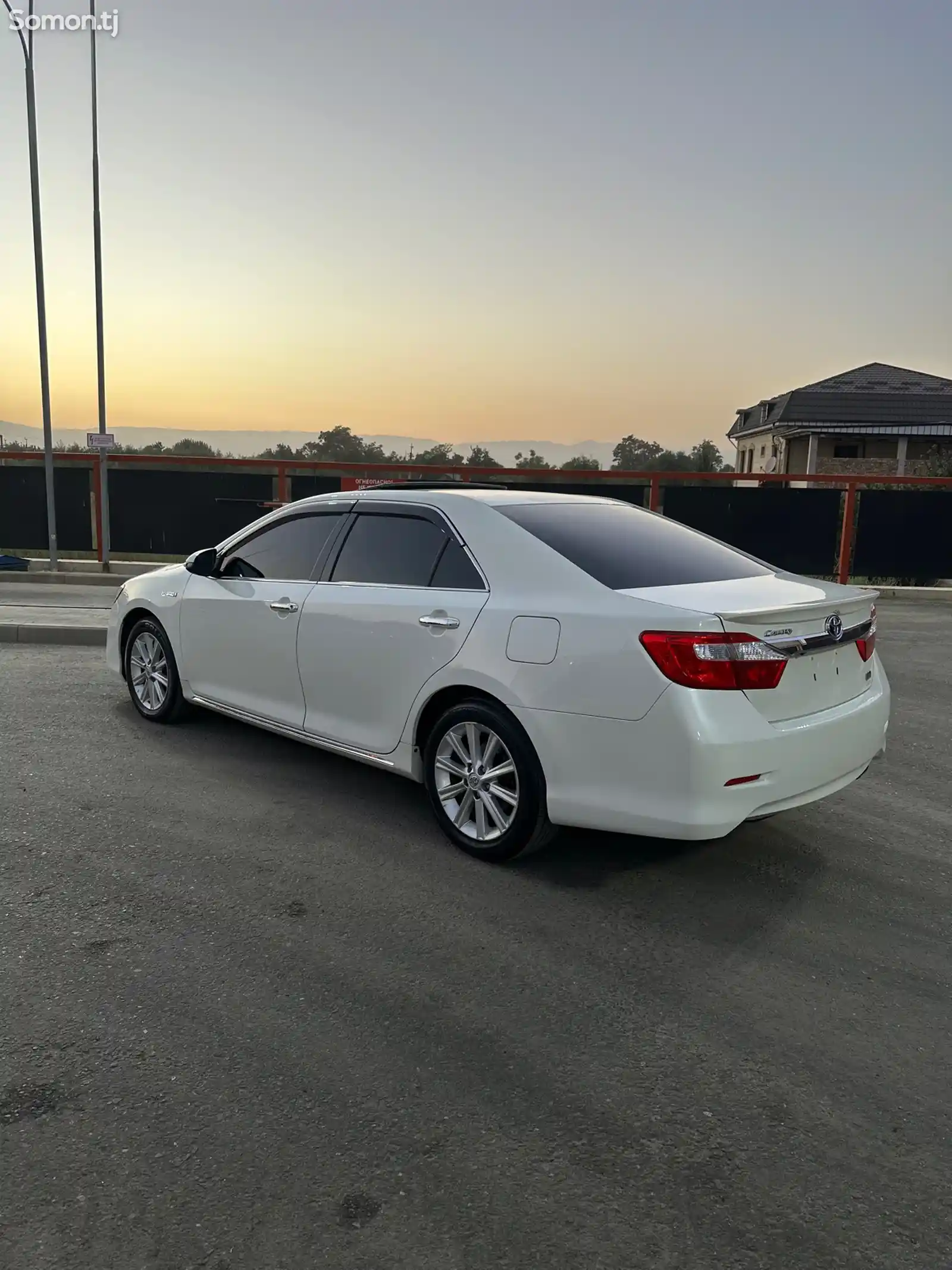 Toyota Camry, 2012-7