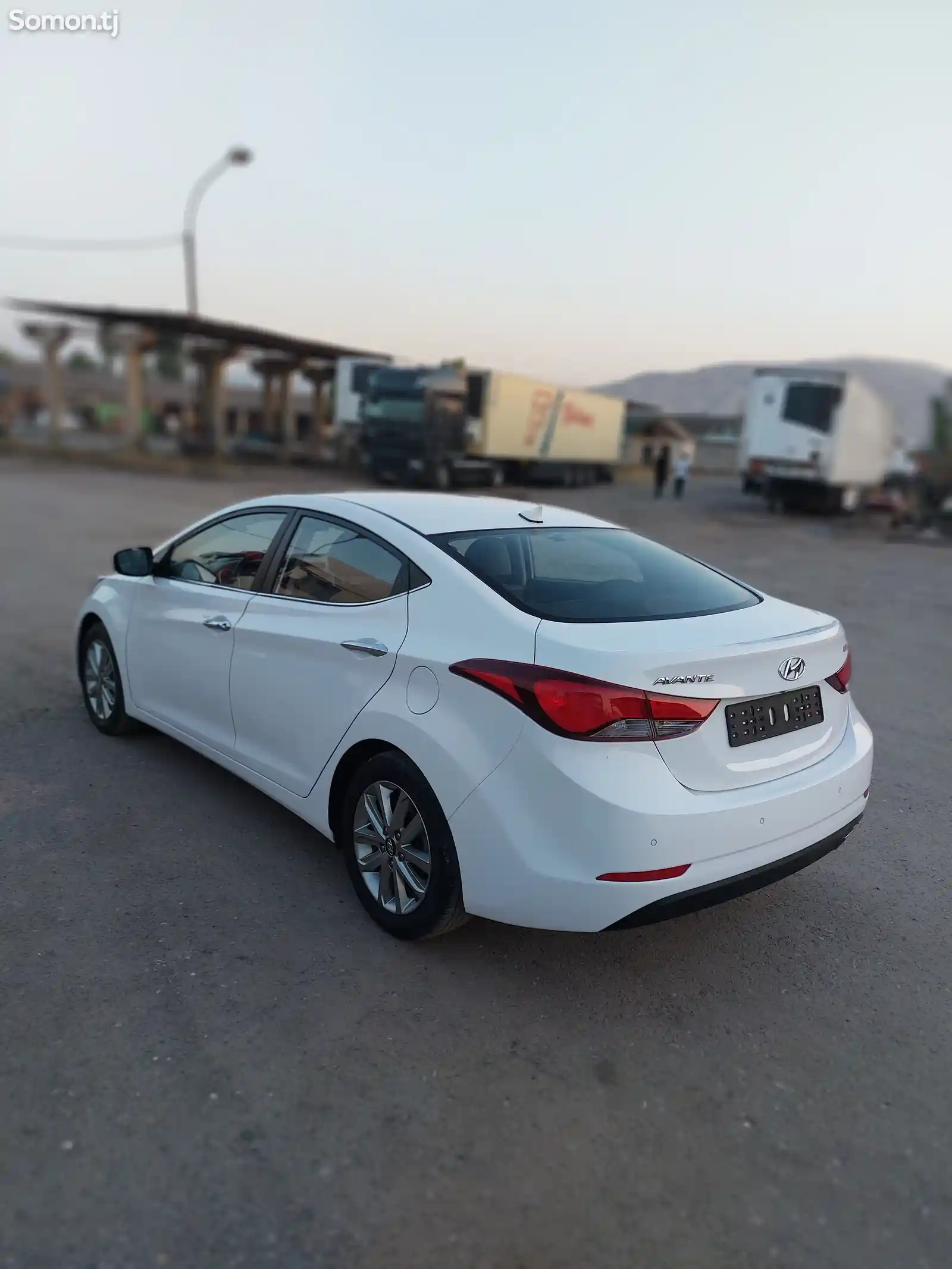 Hyundai Avante, 2014-11