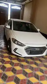 Hyundai Elantra, 2017-6