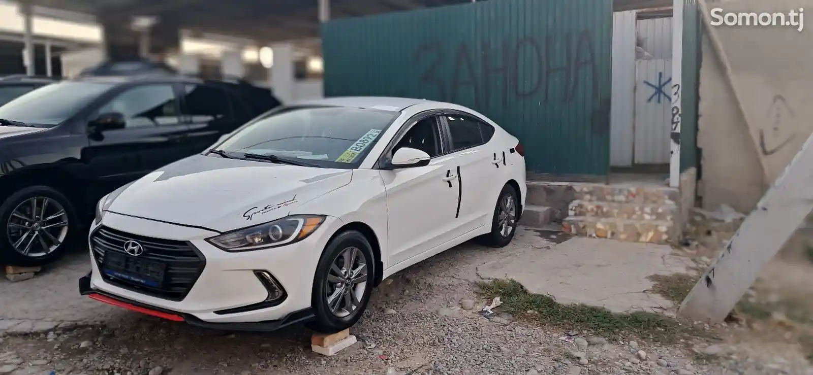 Hyundai Elantra, 2017-7