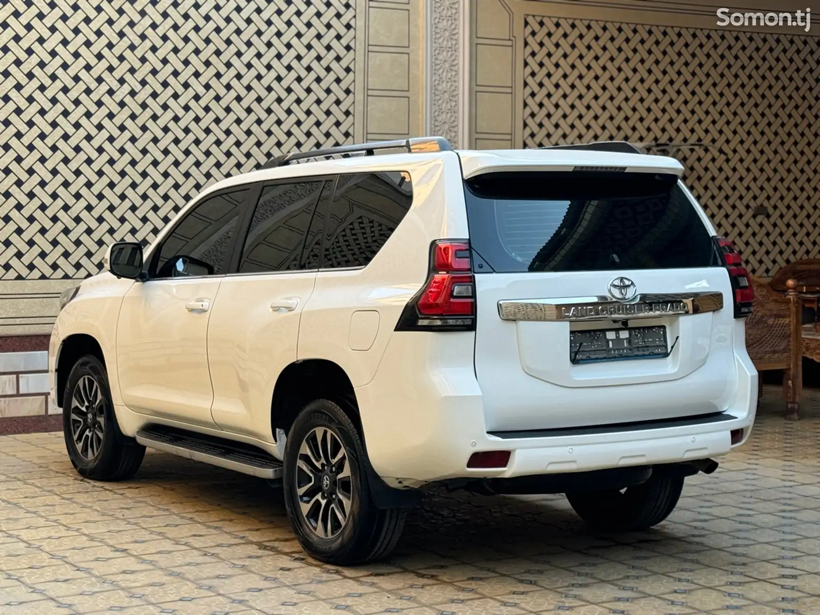 Toyota Land Cruiser Prado, 2011-5