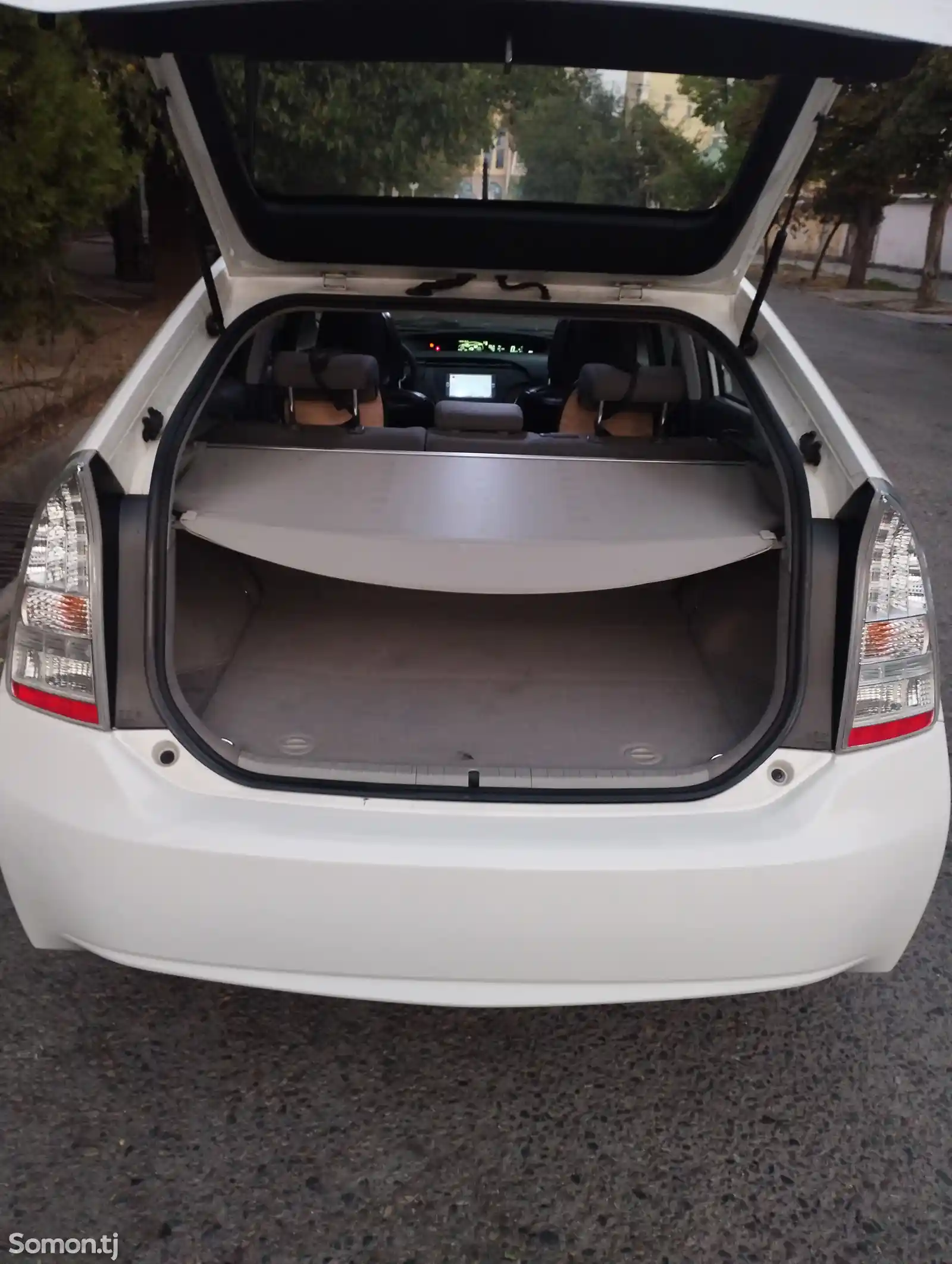 Toyota Prius, 2011-1