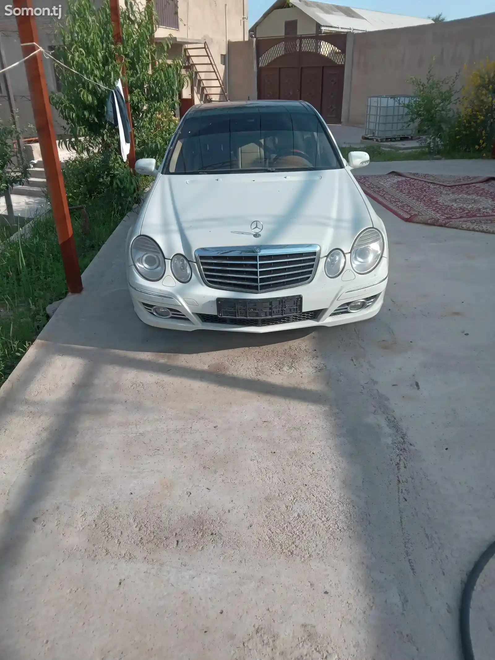 Mercedes-Benz E class, 2008-1