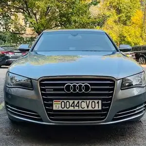 Audi A8, 2011