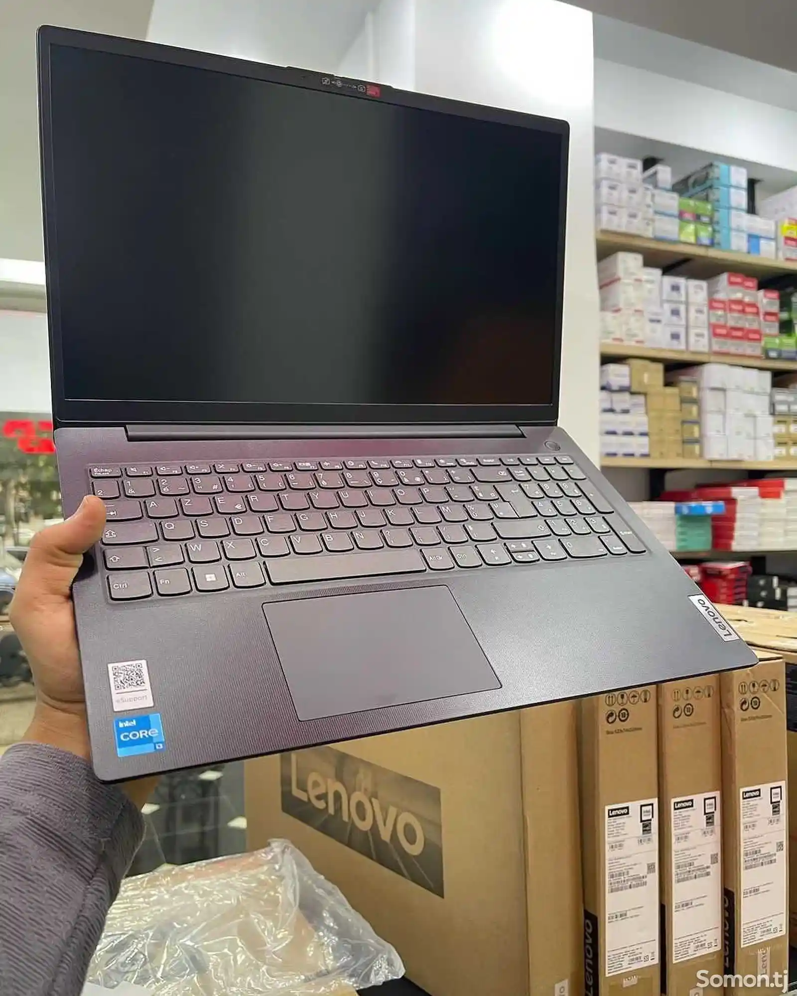 Ноутбук Lenovo i3 12 поколение-1