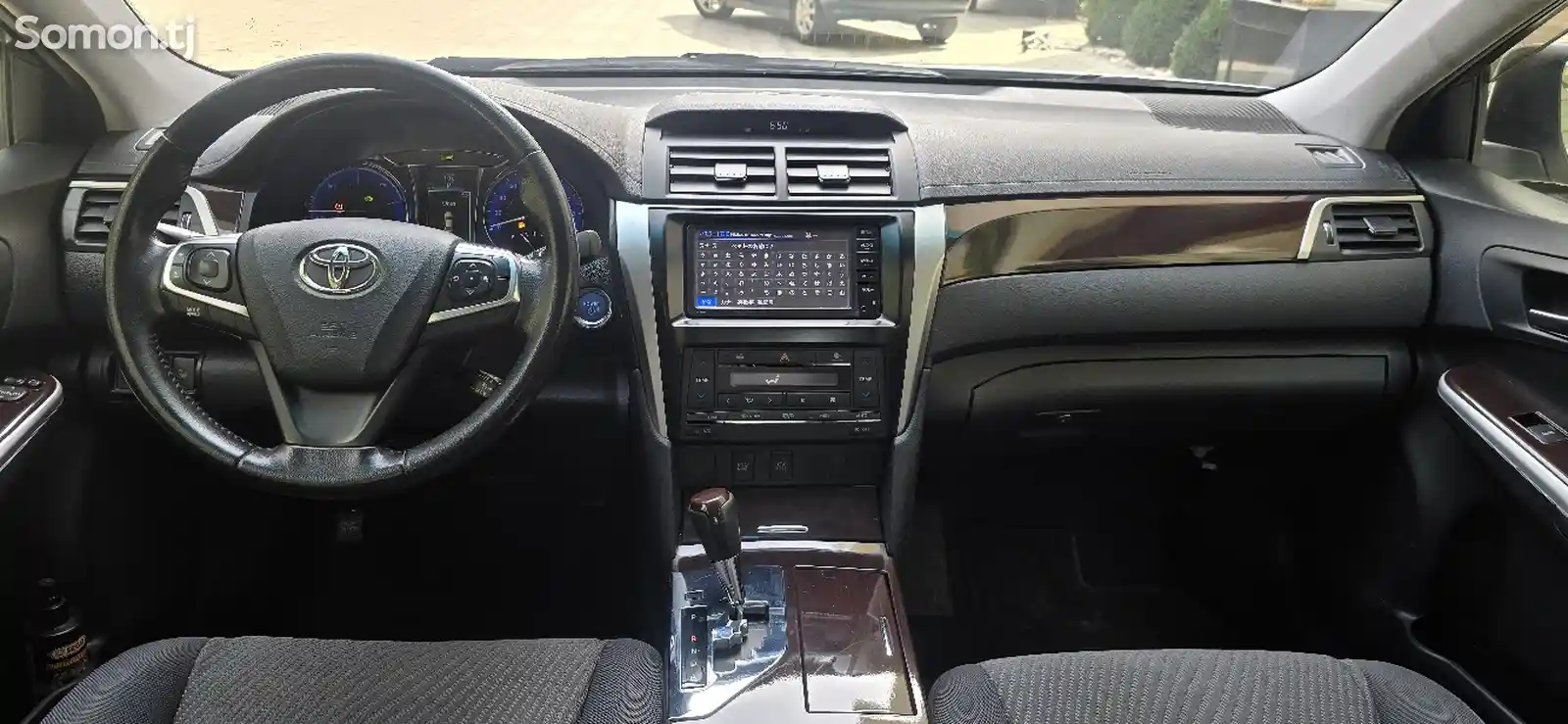 Toyota Camry, 2015-10