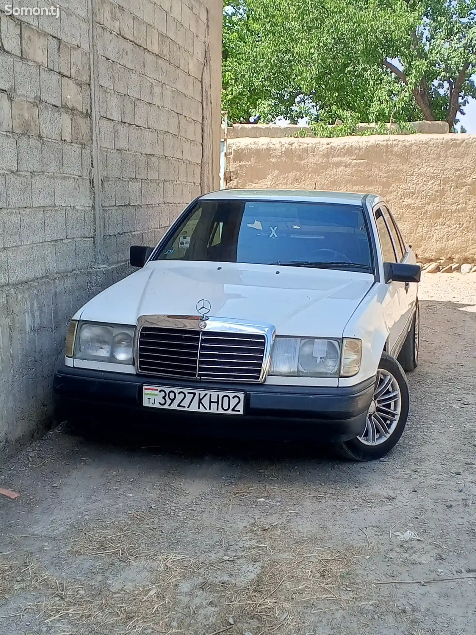 Mercedes-Benz W124, 1986-1