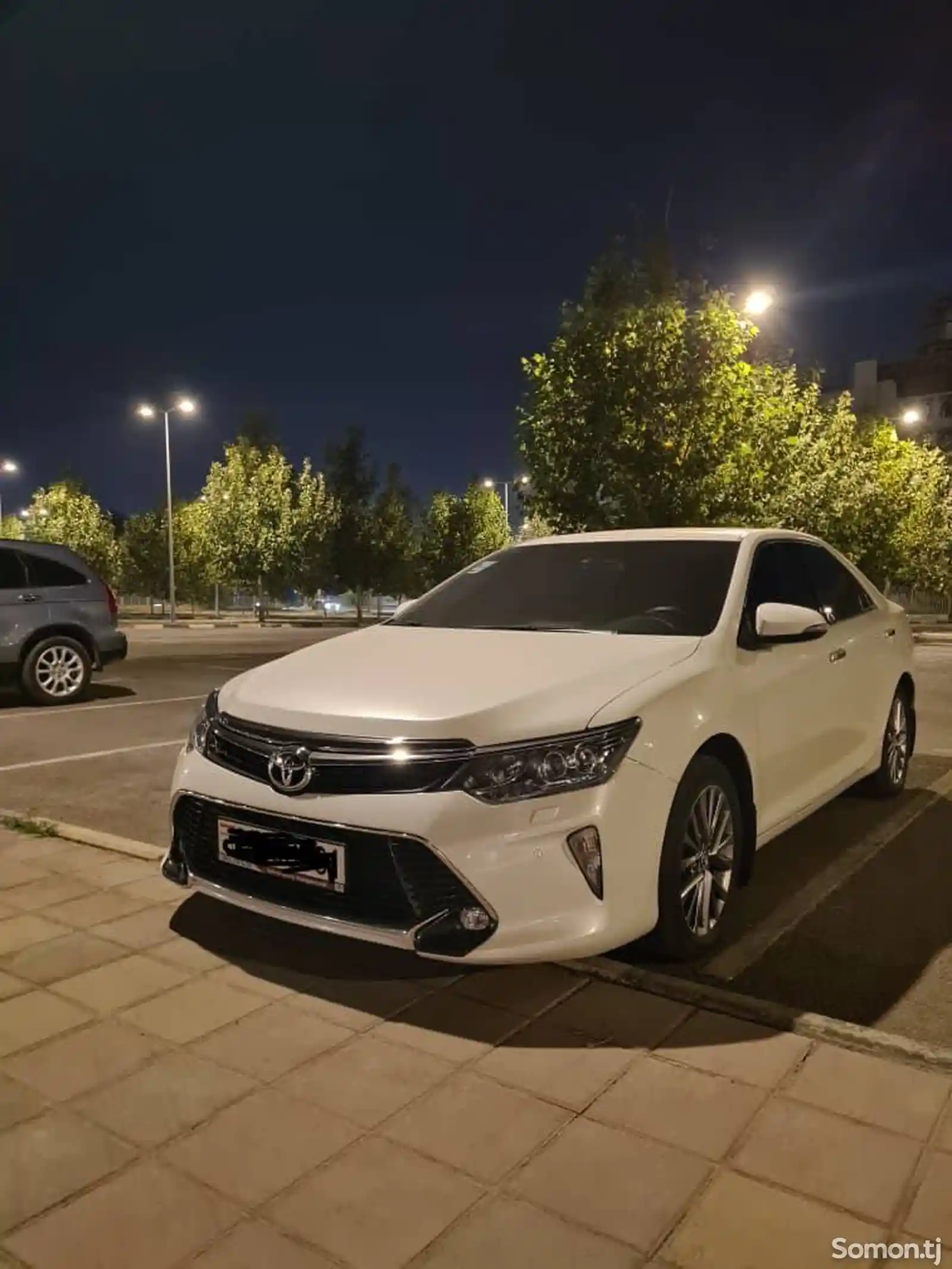 Toyota Camry, 2017-1