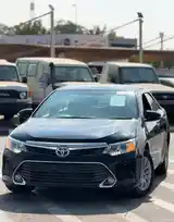 Toyota Camry, 2015-8