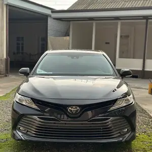 Toyota Camry, 2019