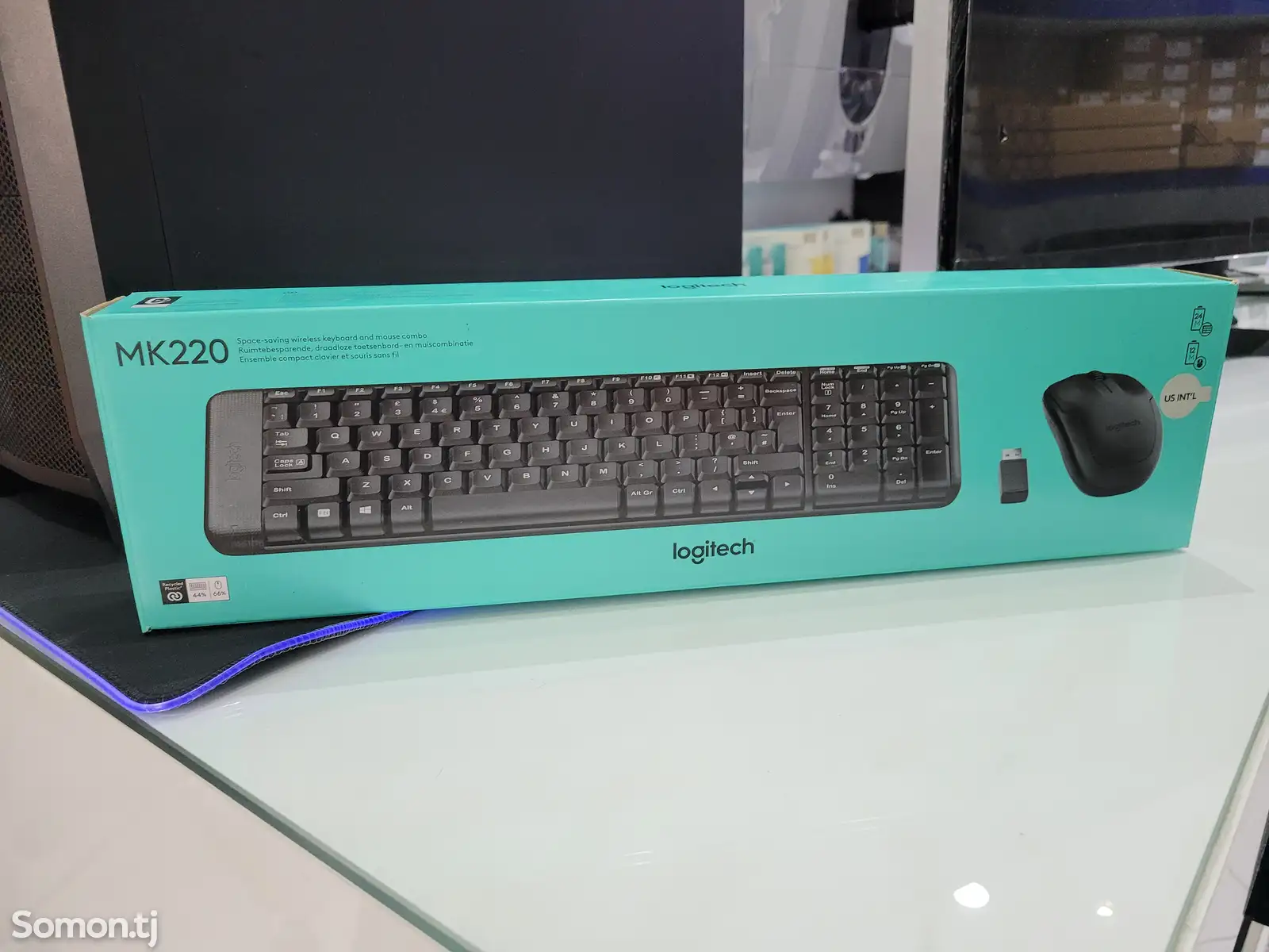 Беспроводная клавиатура и мышь Logitech MK220-1