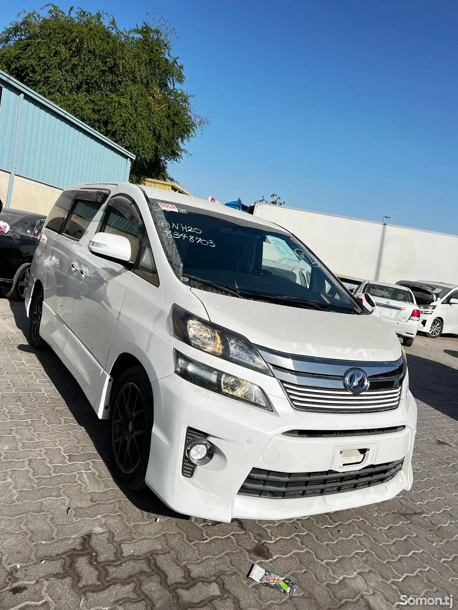 Toyota Vellfire, 2014-1