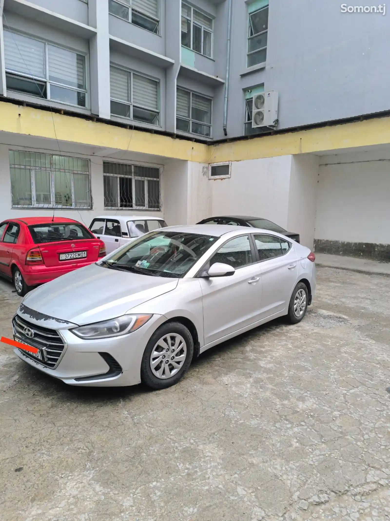 Hyundai Elantra, 2018-3