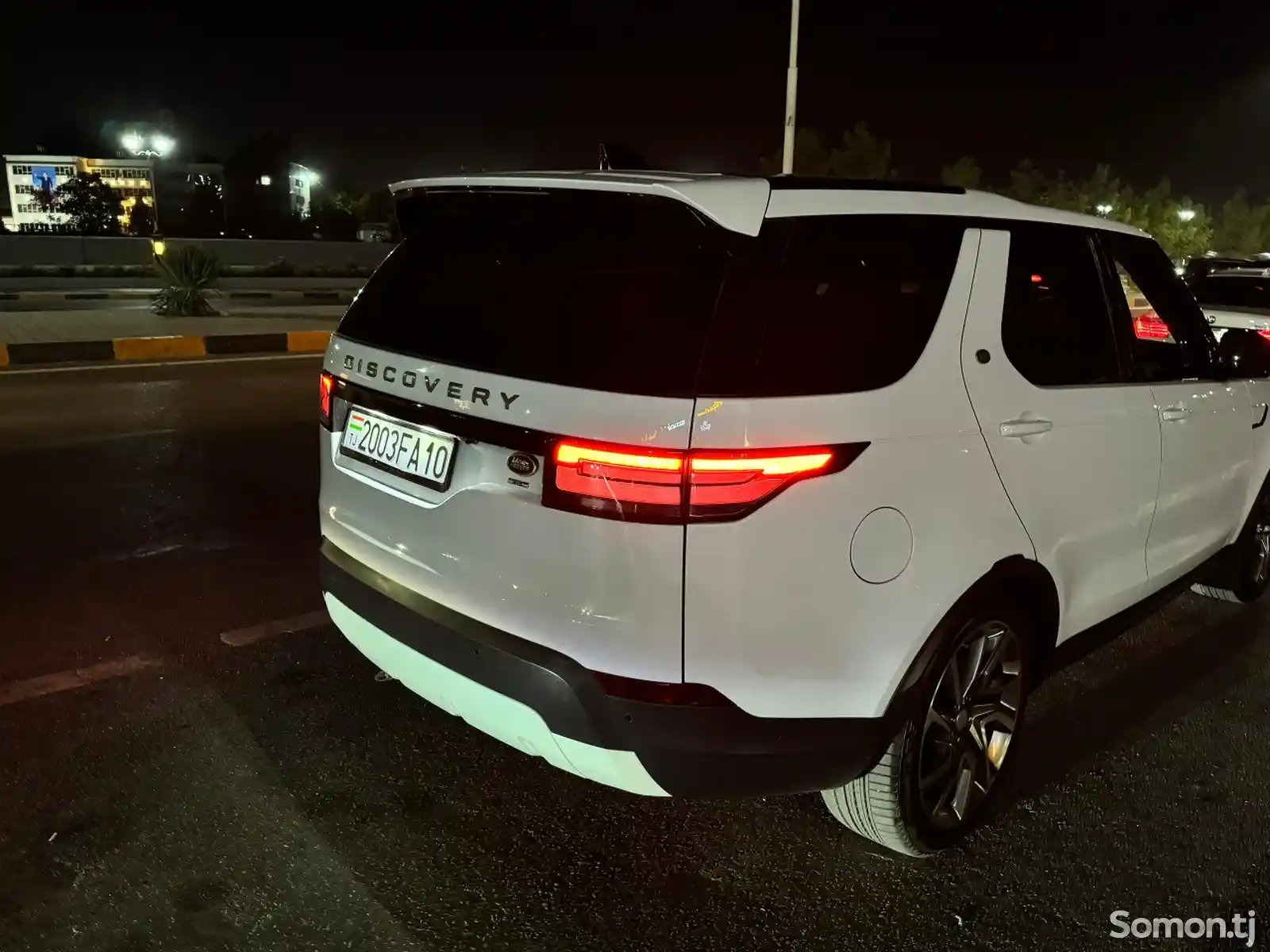 Land Rover Discovery, 2018-3