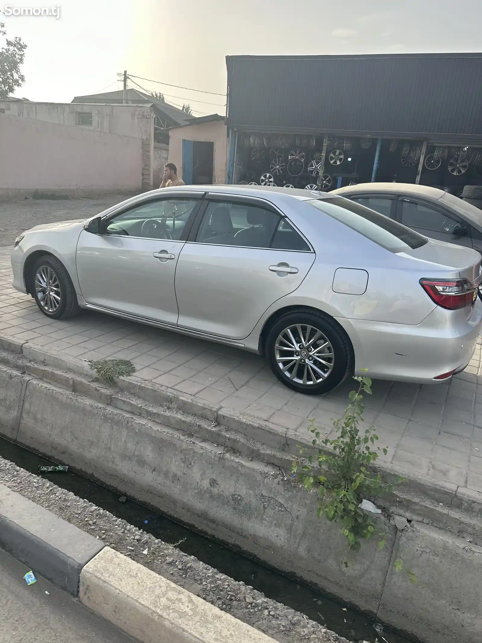 Toyota Camry, 2013-11