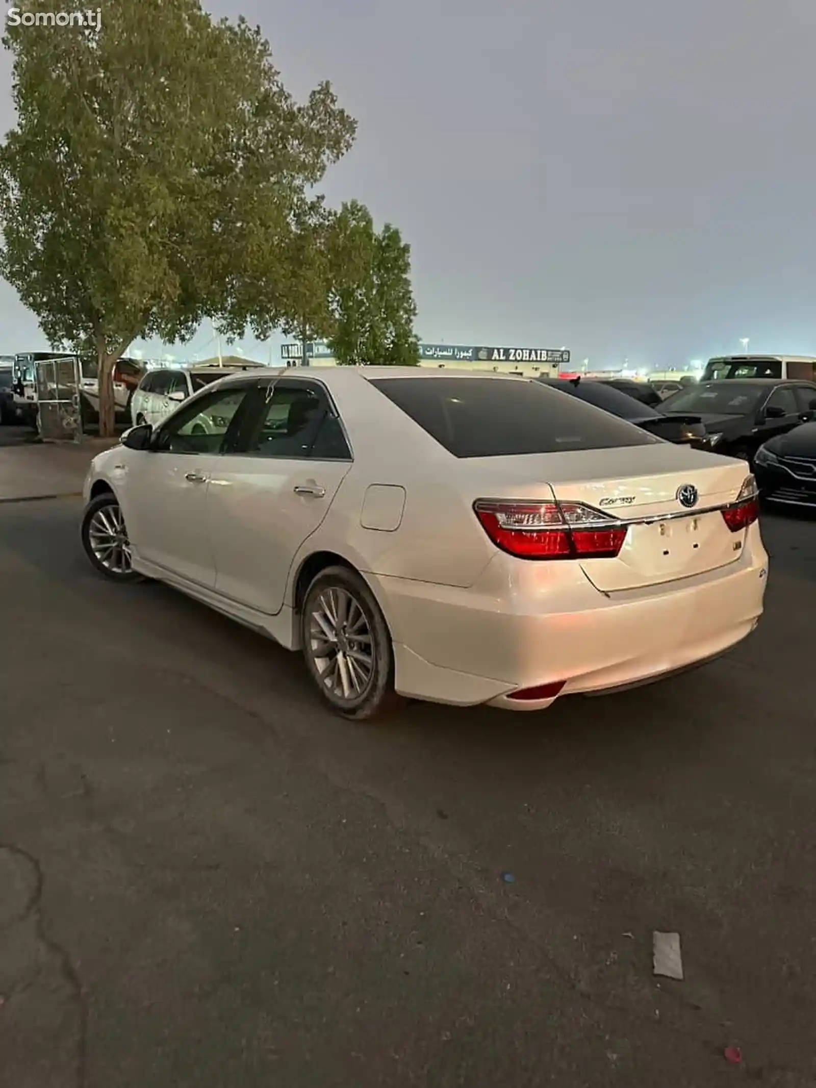 Toyota Camry, 2015-4