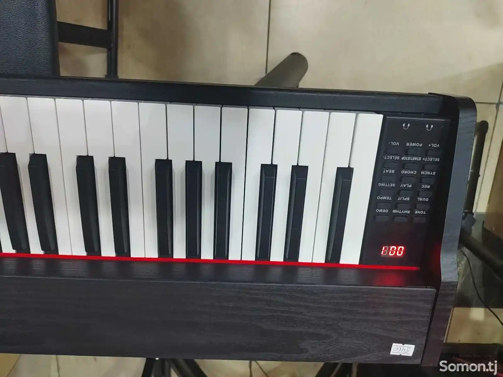 Электронное профессиональное пианино-2