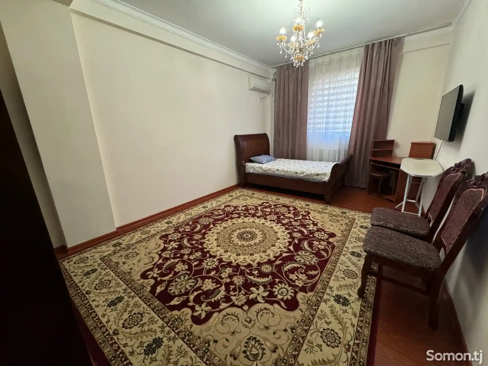 3-комн. квартира, 2 этаж, 130м², сзади МГУ-4