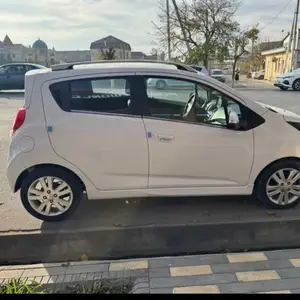 Chevrolet Spark, 2013