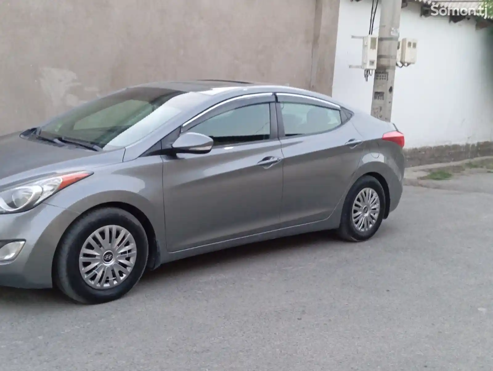 Hyundai Elantra, 2011-8