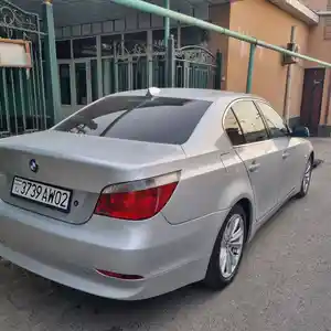 BMW 5 series, 2004