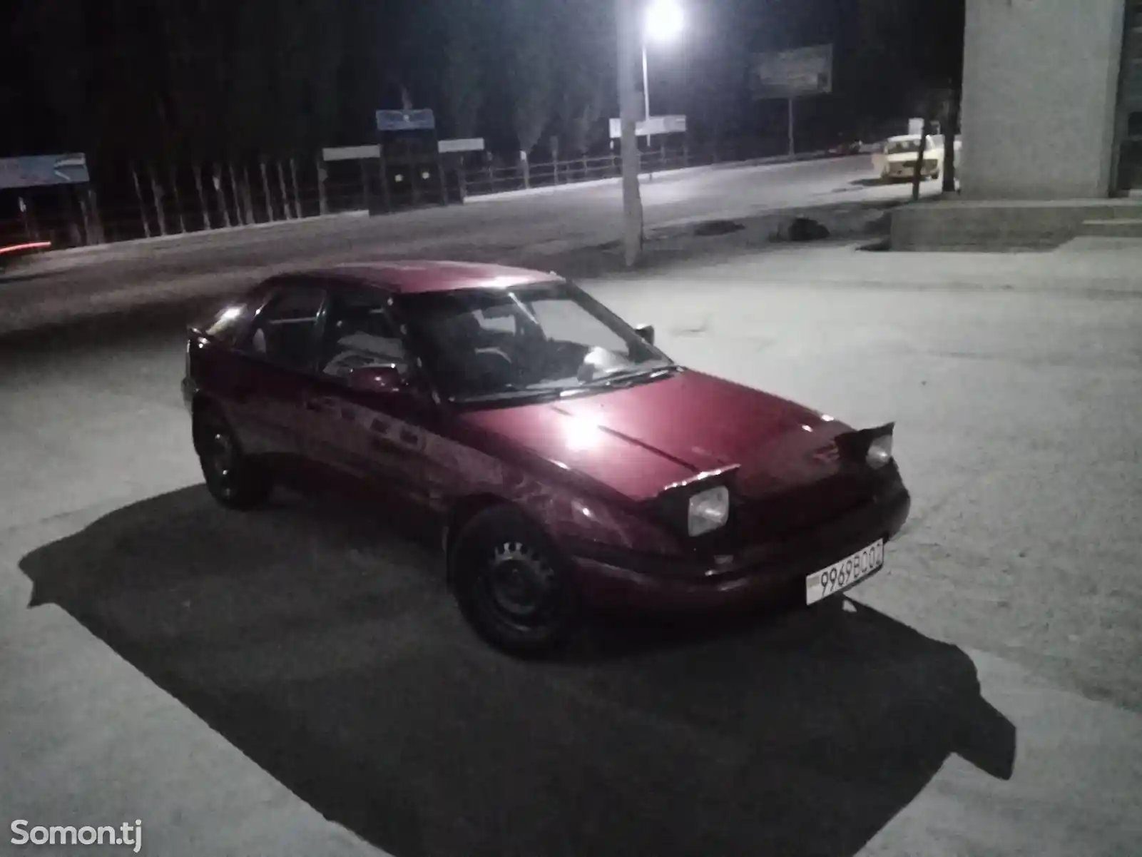 Mazda 323, 1994-5