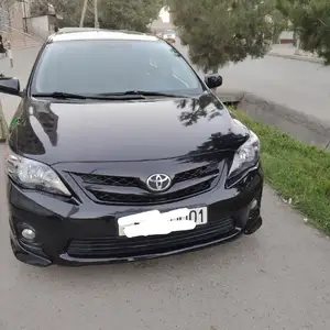 Toyota Corolla, 2013