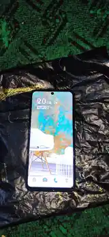 Xiaomi Redmi Note 9s-6