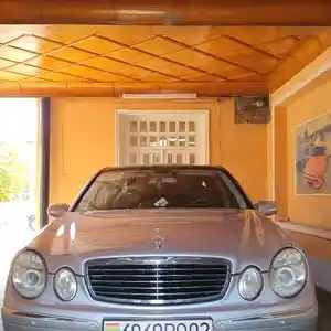 Mercedes-Benz E class, 2004