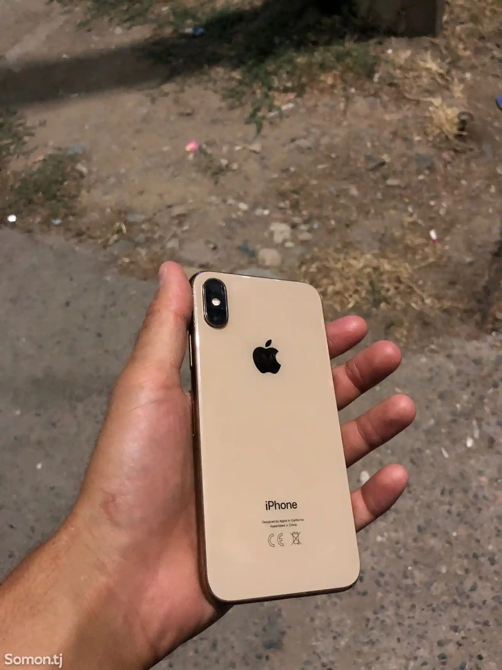 Apple iPhone Xs, 256 gb, Gold-1