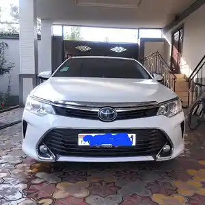 Toyota Camry, 2015