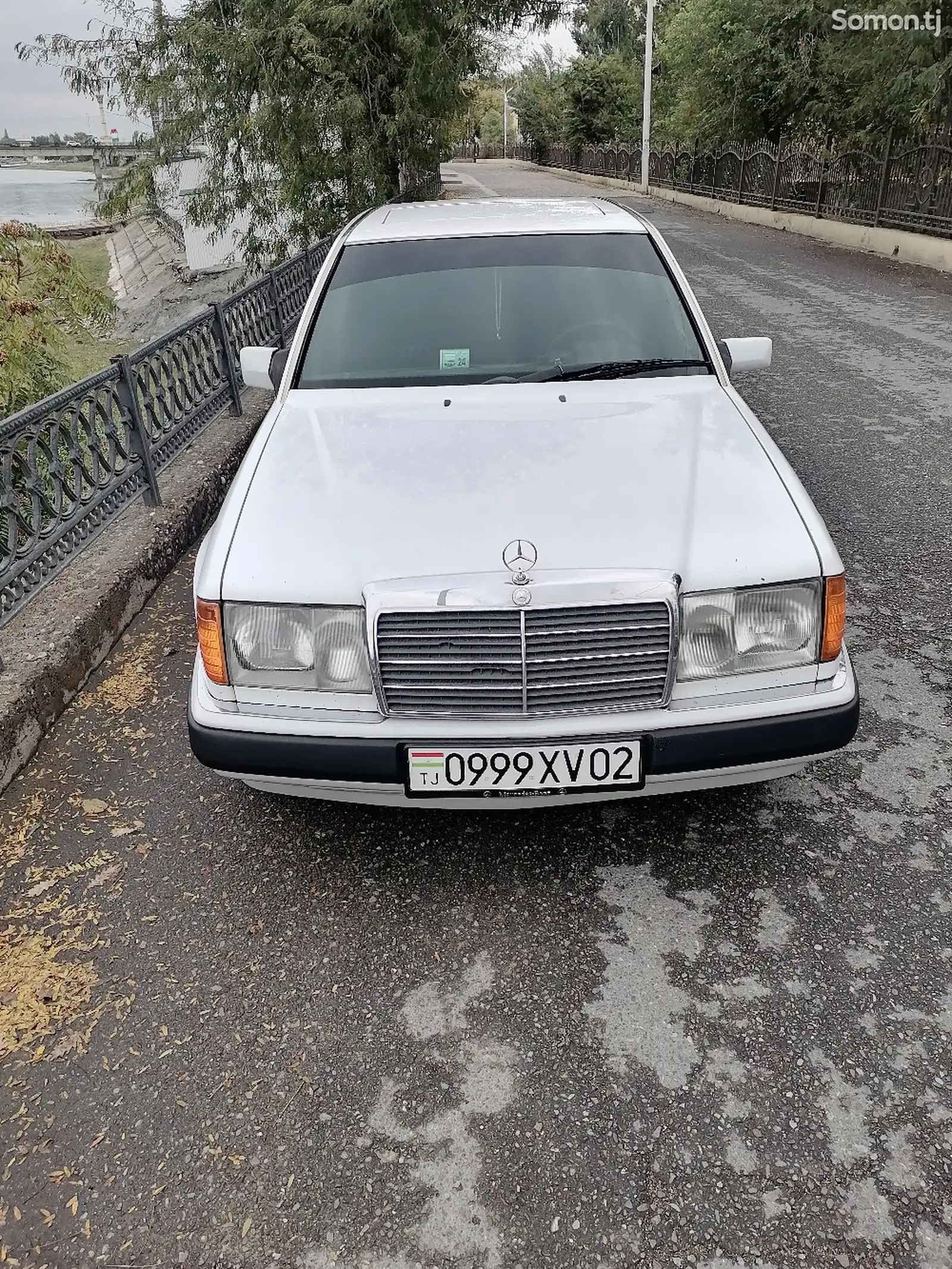 Mercedes-Benz W124, 1993-2