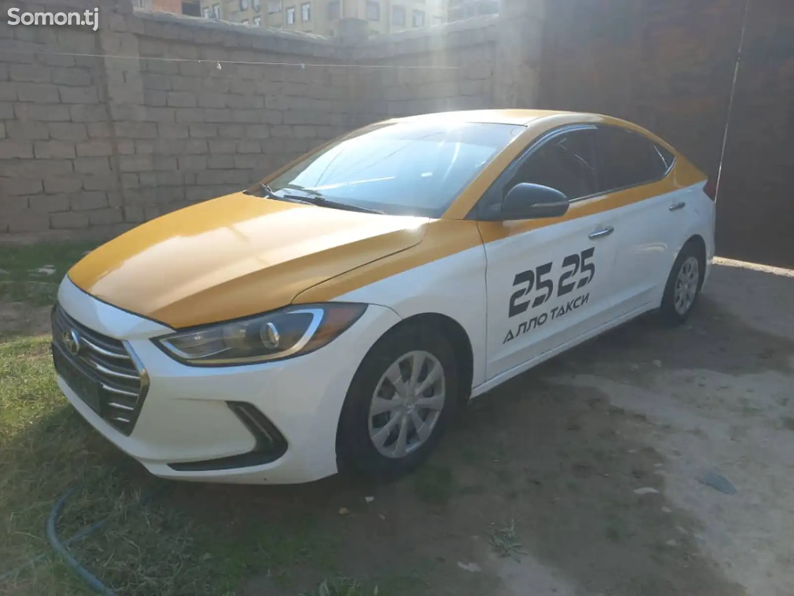 Hyundai Elantra, 2018-5