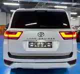 Toyota Land Cruiser, 2022-7