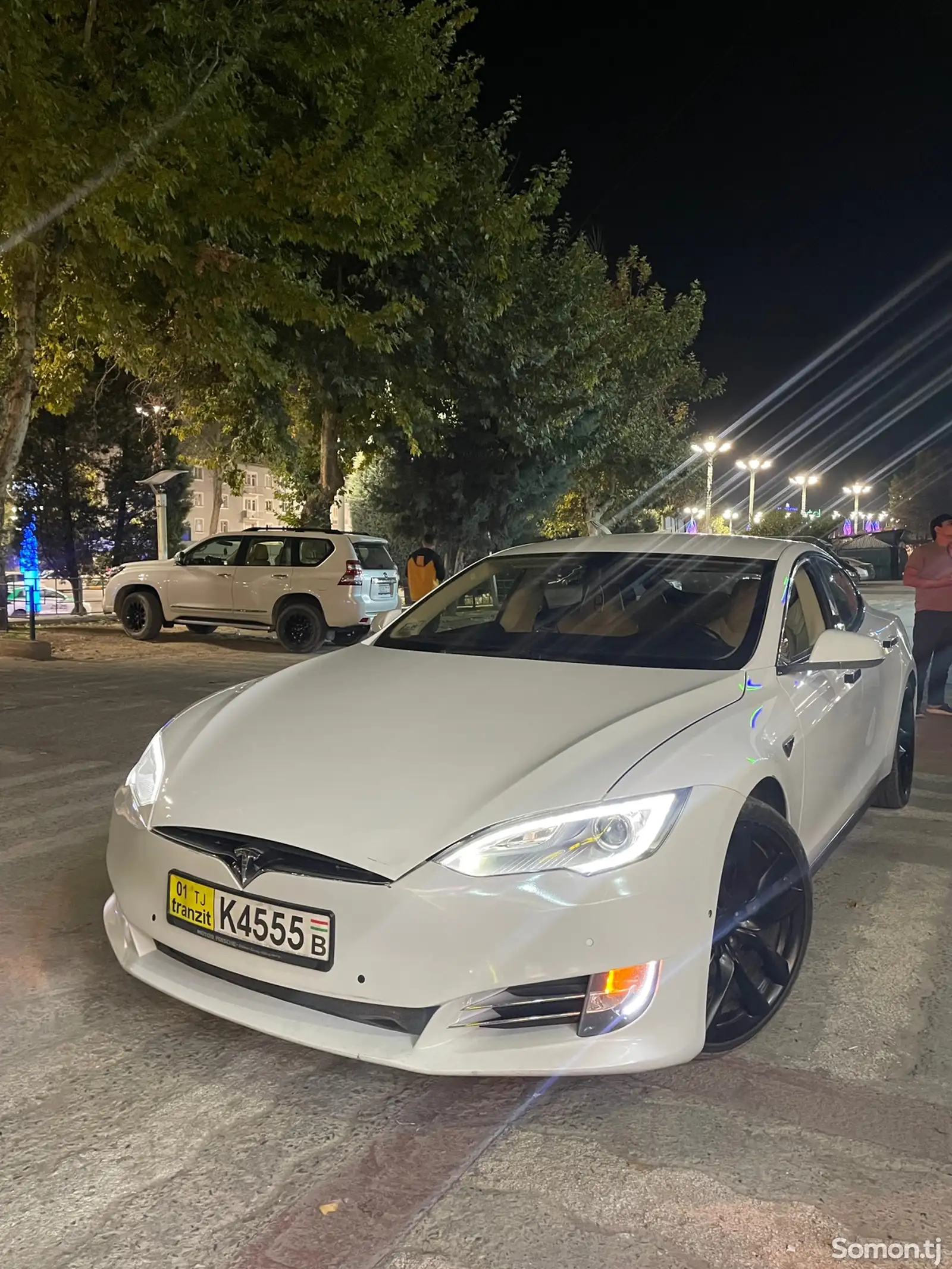 Tesla Model S, 2015-1