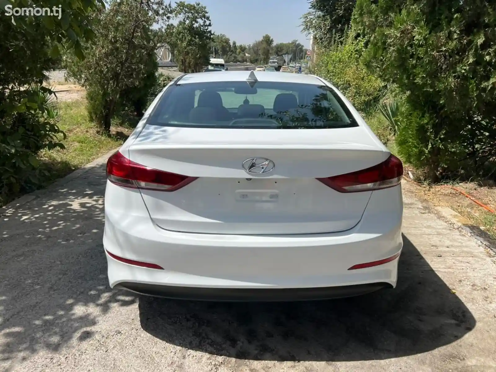 Hyundai Elantra, 2018-6